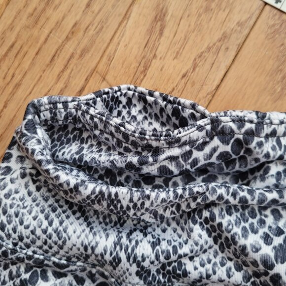 Public Myth Capri Jegging Snake Print Workout Pant M - Picture 4 of 9